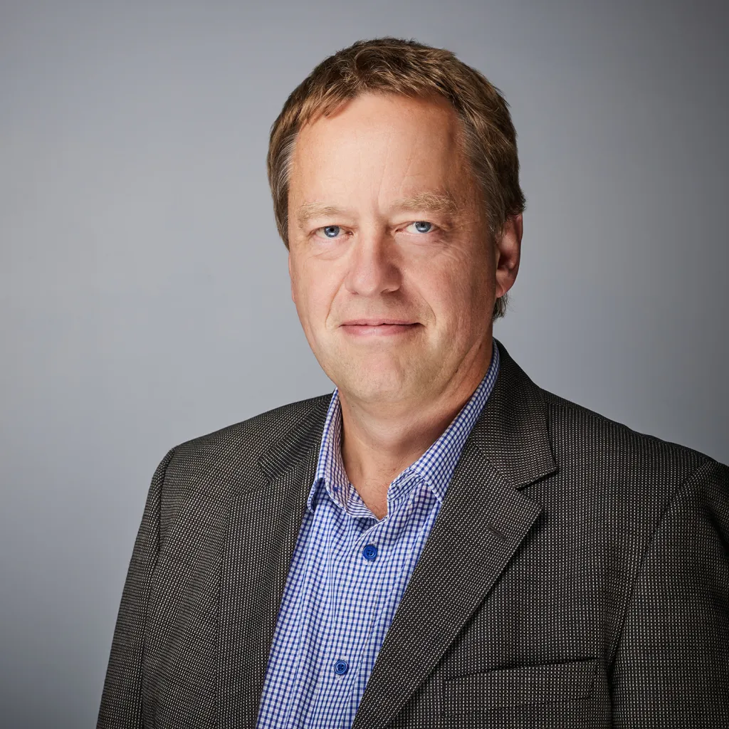 Headshot of Manuel Mattke