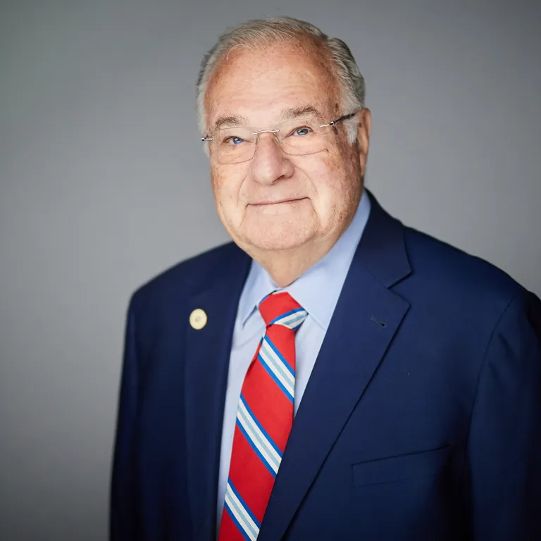 Headshot of Joe Ricketts
