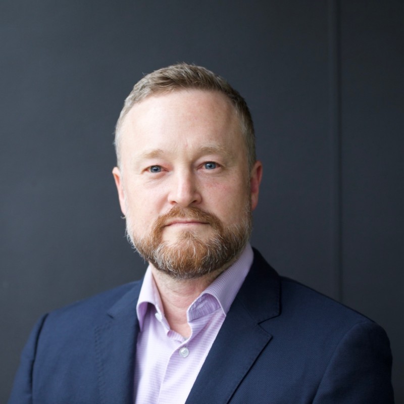 Headshot of Glenn Szerlong